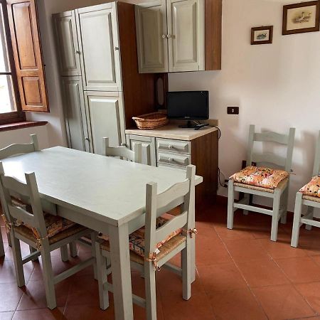 Il Casone Apartment Montisi Bagian luar foto