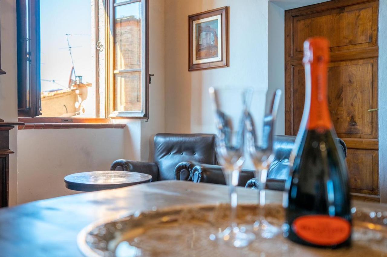 Il Casone Apartment Montisi Bagian luar foto